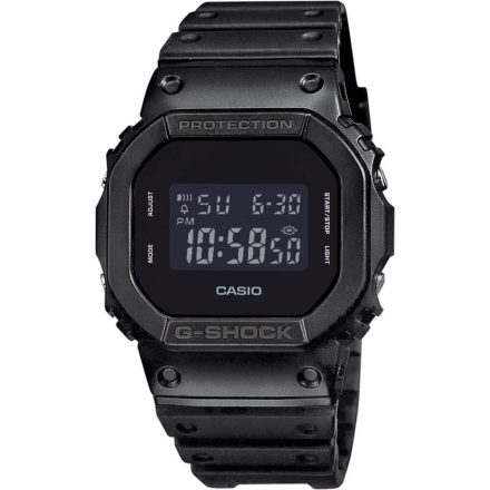 Casio G-Shock ,férfi karóra - 43 mm - (DW-5600BB-1ER)